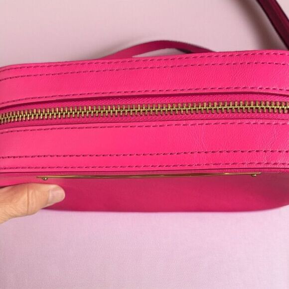 Fossil Barbie Camera Crossbody Bag Special Edition RARE - Picture 5 of 7